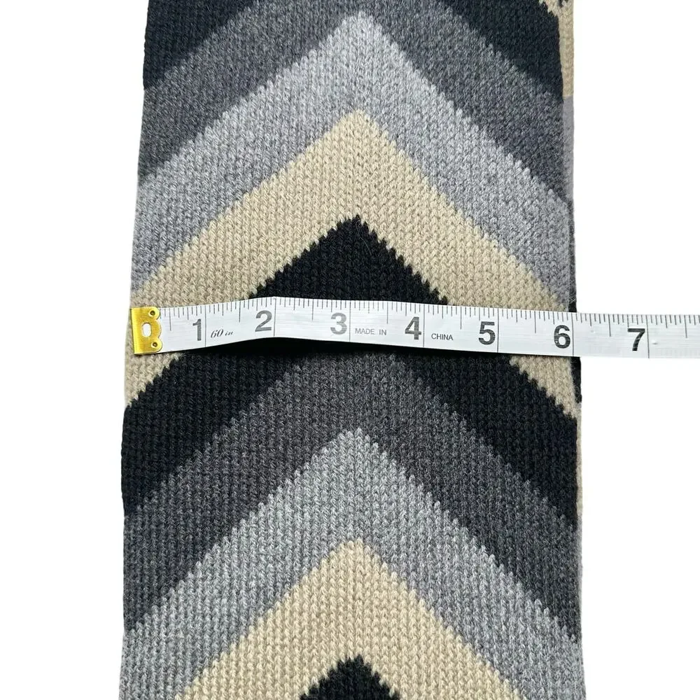 Banana Republic | Men | 100% Wool Navy Neutral Chevron Classic Knit Scarf | OS
